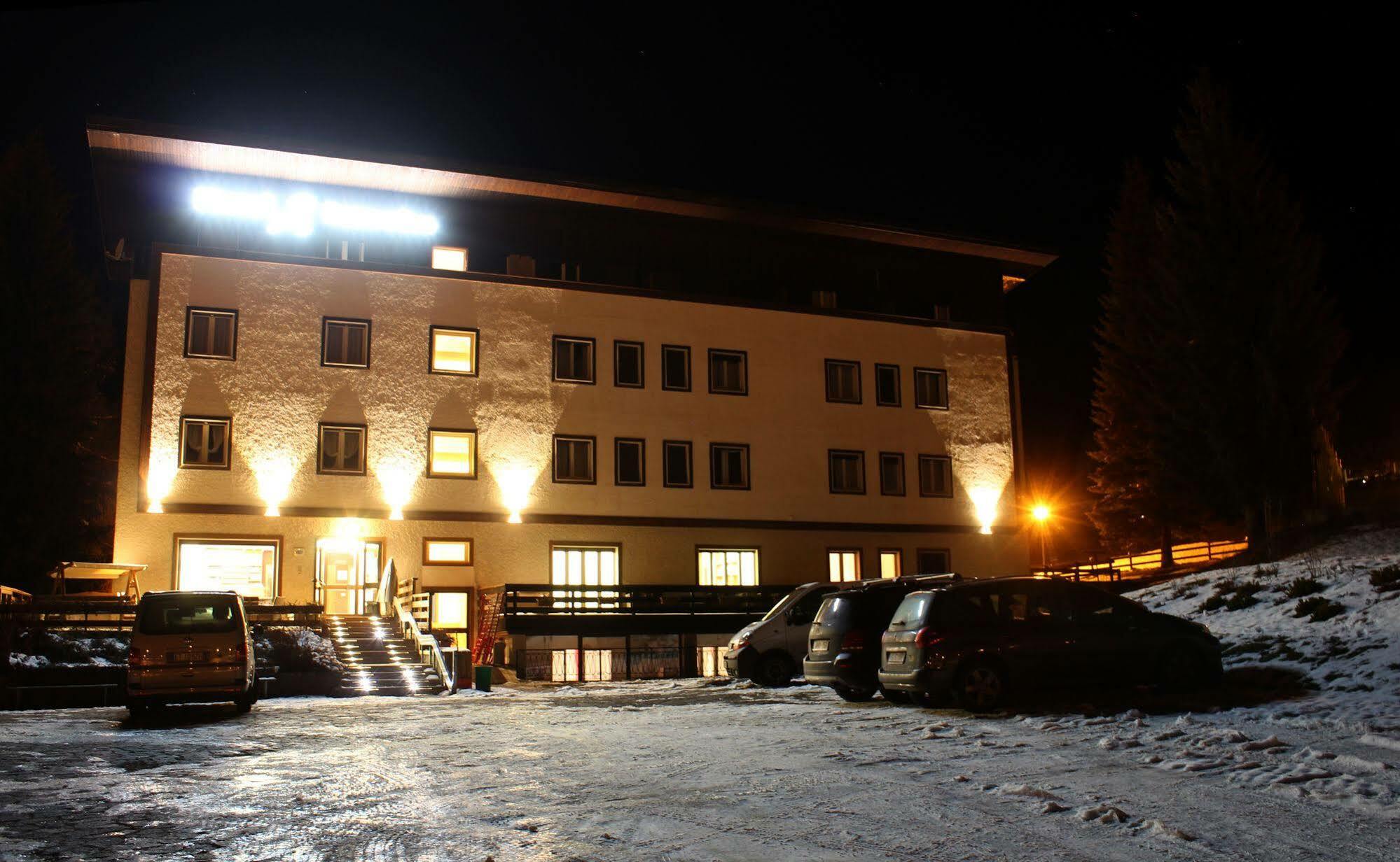 Park Hotel Sancelso Bellamonte Exterior foto
